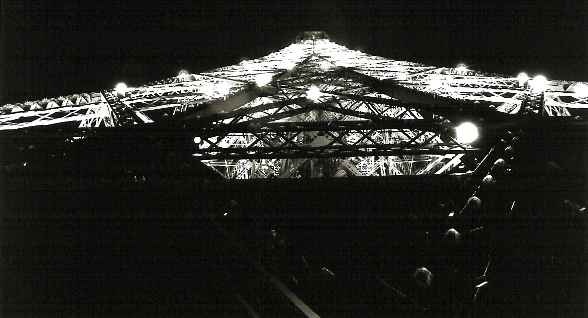 Eiffel tower top